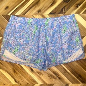 Lilly Pulitzer Ocean Trail Shorts Size XL in BLUE PERIWINKLE, TURTLE PACKAGE,